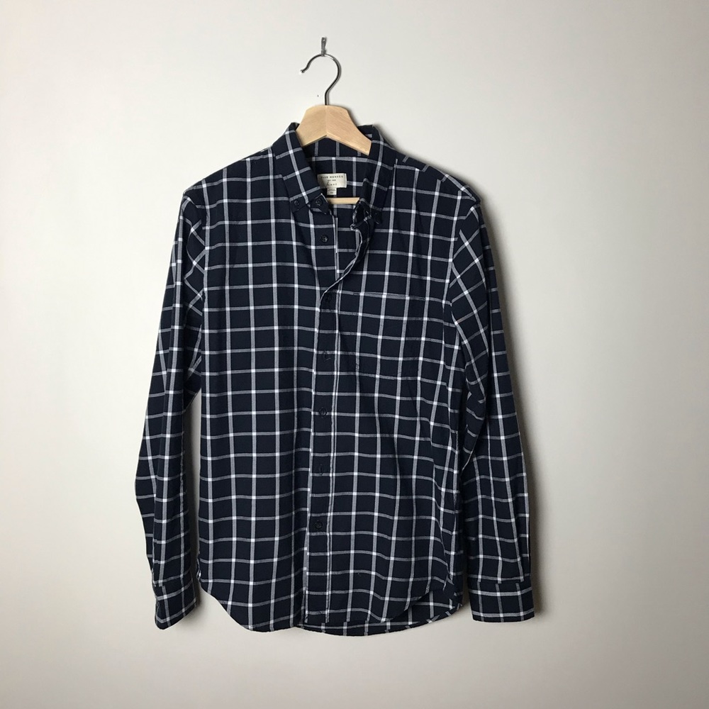Club Monaco Button Down